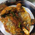 Cooksnap Wan Haikal Wan Zulkipli semasa beliau membuat Ikan Tongkol Sambal Berlado.