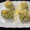 El cooksnap de rafa cuando hizo Huevos rellenos de aguacate y atún.