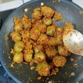 Poonam Joshi's cooksnap of when they made Stuffed Gum Berry Or Bharela Gunda 😊.