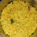 Monika Bhadani का कुकस्नैप जब उन्होंने पोहा पीनट्स नमकिन (Poha Peanuts namkeen recipe in hindi) बनाया था।
