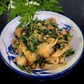 Cooksnap của Pham Huyen khi họ làm theo món Nấm hầu thủ xào ngải cứu