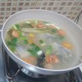 Cooksnap dari fenthyrat untuk resep Sup Ikan Ekor kuning