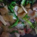 Cooksnap dari seli Litikansi untuk resep Tumis kikil cabe ijo & kacang panjang