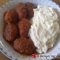 Cooksnap από ΛΟΥΚΡΗΤΙΑ44 στη συνταγή Κοκκινιστά κεφτεδάκια με πουρέ πατάτας