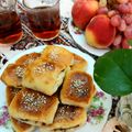 کوک اسنپ دلارام بعد از امتحان کردن کلوچه خرما و گردو (لقمه ای).