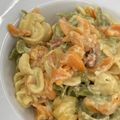Cooksnap de Joana Almeida quando cozinhou Macarrão ao molho branco de queijo com camarão e mexilhão.