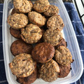 El cooksnap de Alfonsina Bertoli Lorenzatti cuando hizo Muffins de banana, avena, nueces y chips de chocolate.