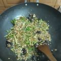 รูป Cooksnap ของ ซูCook เมื่อเขาทำ ดอกขจรผัดไข่ใส่วุ้นเส้น #เมนูง่ายๆ #มังสวิรัติก็ทานได้ค่ะ
