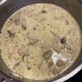 Markus Zsuzsanna Cooksnap-ja, amikor elkészítette a(z) Tejszínes - mustáros csirkeragu, gombával receptet.