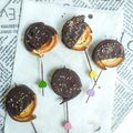 Cooksnap Maisarah Mamat semasa beliau membuat Bread Lollipop.