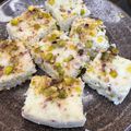 Geetha Srinivasan का कुकस्नैप जब उन्होंने बंगाल का पिस्ता सन्देश(bangal ka pista sandesh recipe in hindi) बनाया था।