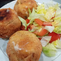 El cooksnap de Carla Marina Marenco cuando hizo Bombas de papa relleno con queso.