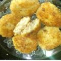 Bint E Rauf 's cooksnap of when they made Potato chicken Cutlets.