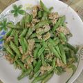 Cooksnap RizalDong semasa beliau membuat Kacang Buncis Goreng Telur.