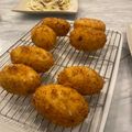 Kanaaneko 's cooksnap of when they made Creamy iberico ham croquetas.