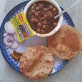 Prabhgun का कुकस्नैप जब उन्होंने बिहार के छोले पूरी (Bihar ke chole puri recipe in hindi) बनाया था।