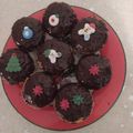 Cooksnap από Viki Geo στη συνταγή Muffins βανίλια με τρούφα σοκολάτας