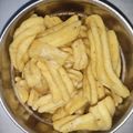 Satwinder का कुकस्नैप जब उन्होंने बेसन की नमकीन (besan ki namkeen recipe in Hinid) बनाया था।