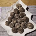 Dalma Varga Cooksnap-ja, amikor elkészítette a(z) Mézeskalács - golyók sütés nélkül🌲🌲🌲 receptet.