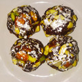 Prafulla Tanna's cooksnap of when they made ખજૂર અંજીર ના લાડુ (Khajoor anjir ladu recipe in gujarati).