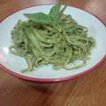 El cooksnap de ricardocastro386 cuando hizo Tallarines al pesto con crema.
