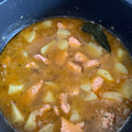 El cooksnap de Dolores Megia Burnao cuando hizo Salmón guisado con patatas 😋.