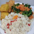 Cooksnap dari Diyan Ummu iskhoyas untuk resep 196. Nasi Liwet Magicom