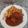 El cooksnap de Laura Ilie cuando hizo Muslos de pollo en salsa de tomate con patatas fritas en aceite de pollo frito.