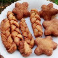 Winnie Kulumba's cooksnap of when they made Lemon flavored braided mandazi.