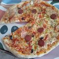 Cooksnap από Georgia Nikolaidou στη συνταγή Πίτσα σαν σε ξυλόφουρνο
