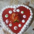 صورة من 🍓🇩🇿Sweet Fresa🍓، شاركها بعد تجربة وصفة كيكة مغلفة بالكريمة والفراولة