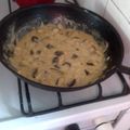 El cooksnap de logranmarcela cuando hizo Pastas con "salsa" de cebolla y berenjena.