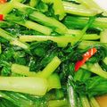 姚佩妘 的 蒜炒小松菜 cooksnap