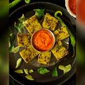 Kajal Mankad Gandhi's cooksnap of when they made દૂધી ના ઢોકળાં (Dudhi Dhokla Recipe In Gujarati).