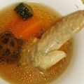 江湖小俠 的 紅蘿蔔香菇雞湯 cooksnap