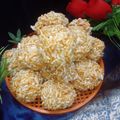 Nirmala Rajput का कुकस्नैप जब उन्होंने ममरा लड्डू (mamra ladoo recipe in Hindi) बनाया था।