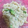 El cooksnap de Eve Calderon cuando hizo Fideos mostacholes con salsa de crema y brocoli.