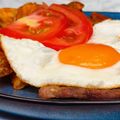 Mónika Gyurászné Cooksnap-ja, amikor elkészítette a(z) Sertésszelet recept Holstein módra receptet.
