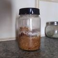El cooksnap de Daniela Cordiano cuando hizo Desayuno para llevar en tupper de avena, banana asada y café.