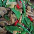 Cooksnap dari ajumariu untuk resep Oseng Buncis Jamur Kancing Saos Tiram