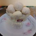 Shubhosri Banerjee's cooksnap of when they made রসগোল্লা (rasgulla recipe in Bengali).