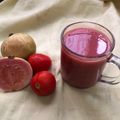 Cooksnap dari Pramudita Nur Rahma untuk resep Jus jambu biji merah (guava) mix tomat