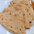 Naila Asif's cooksnap of when they made Roti.