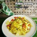 Cooksnap Hani Shaimi semasa beliau membuat Kubis goreng mamak.
