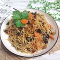 Cooksnap dari Dapur ala mama jasmine untuk resep Bihun Goreng Jamur Kuping