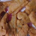 Sakshi mala का कुकस्नैप जब उन्होंने आलू के पकौड़े (Aloo ke pakode recipe in hindi) बनाया था।