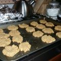 lisa.bullockhock's cooksnap of when they made Amazing 4 step PB Cookies 😋.