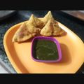 Rakhi Gupta का कुकस्नैप जब उन्होंने समोसे (samose recipe in Hindi) बनाया था।