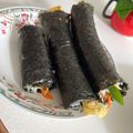 黃靜 的 小黃瓜肉鬆海苔壽司 cooksnap