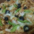 Farwa Ali's cooksnap of when they made Chicken Tikka pizza on stove 😋 #ramadankitayari.